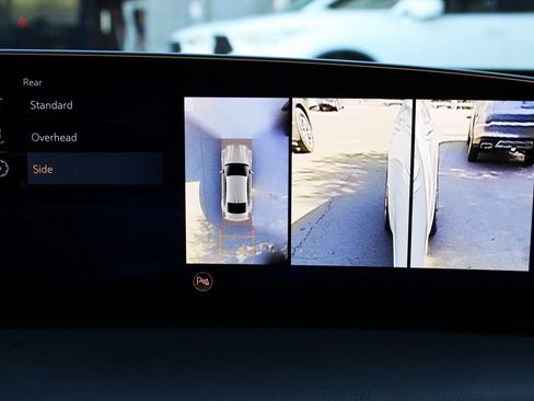 Used 2025 Cadillac CT5 Premium Luxury image 17