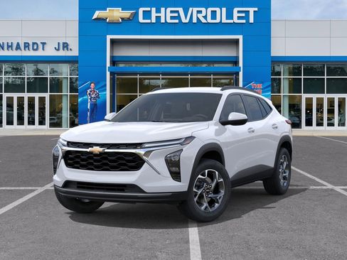 New 2026 Chevrolet Trax LT FWD image 8