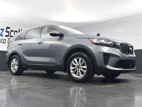 Used 2020 Kia Sorento LX w/ LX I4 Convenience Package AWD/4WD image 23