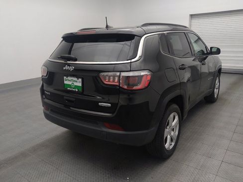 Used 2018 Jeep Compass Latitude w/ Popular Equipment Group image 9