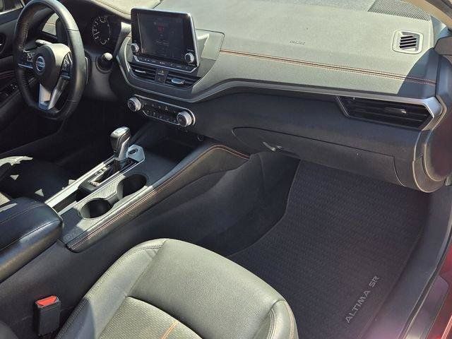 Used 2020 Nissan Altima 2.0 SR FWD image 18