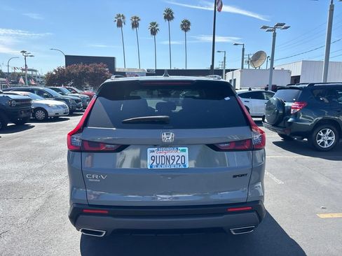 Used 2025 Honda CR-V Sport image 6