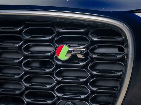 Used 2021 Jaguar F-TYPE R AWD/4WD image 13