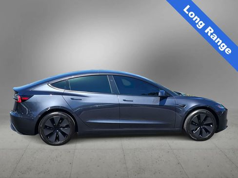 Used 2025 Tesla Model 3 RWD image 9