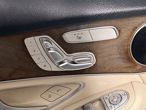 Used 2017 Mercedes-Benz GLC 300 image 15