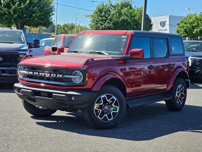 New 2026 Ford Bronco Outer Banks