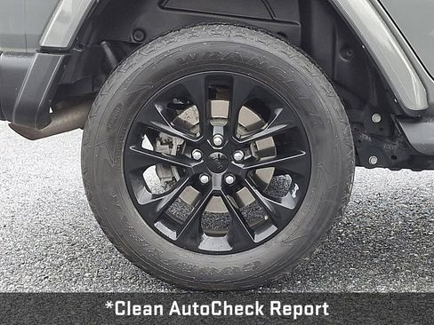 Used 2021 Jeep Wrangler Unlimited Sahara w/ Cold Weather Group image 10