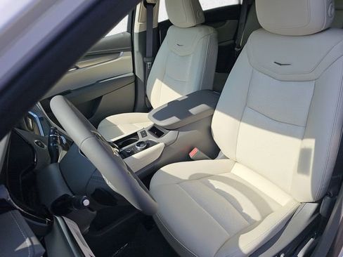 Used 2025 Cadillac XT5 Premium Luxury w/ LPO, Floor Liner Package AWD/4WD image 14