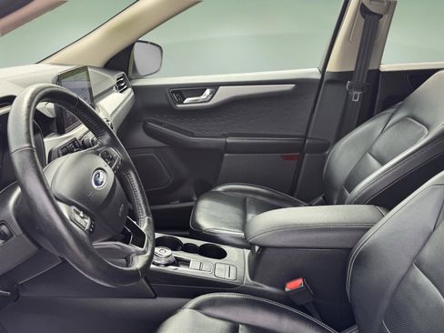 Used 2020 Ford Escape SEL image 14