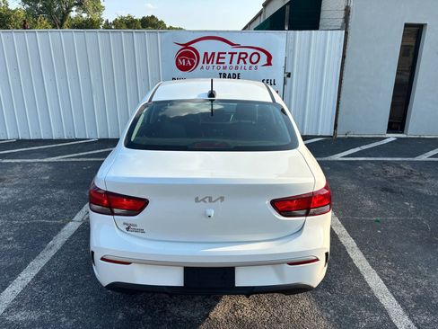Used 2023 Kia Rio LX image 5