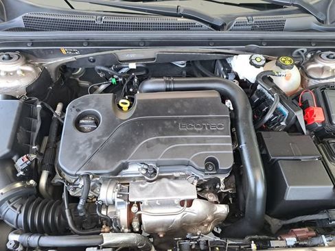 Used 2023 Chevrolet Malibu LT FWD image 24