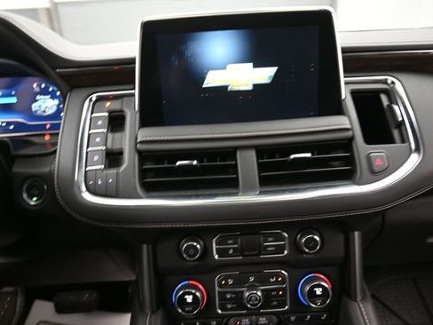 Used 2024 Chevrolet Tahoe Premier image 10
