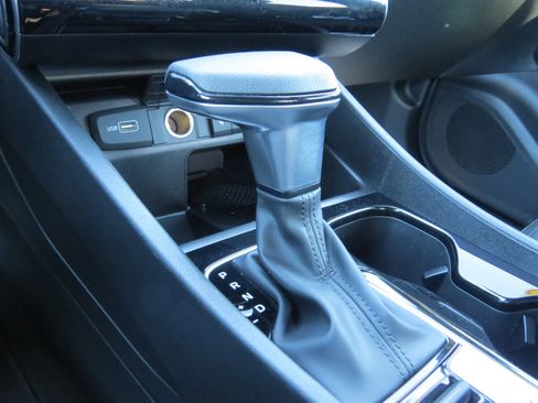 Used 2024 Hyundai Santa Cruz SEL w/ Activity Package image 24