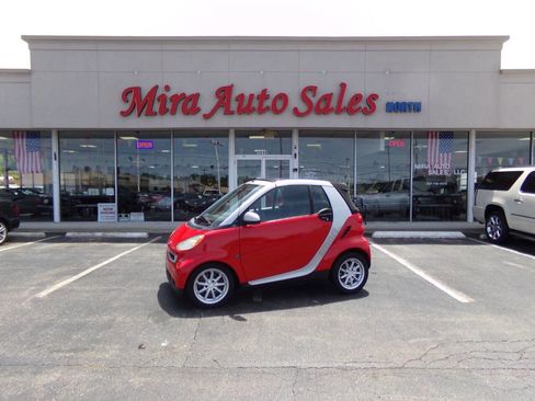 Used 2009 smart fortwo passion RWD image 1