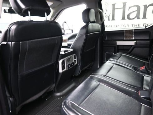Used 2019 Ford F250 Lariat image 22