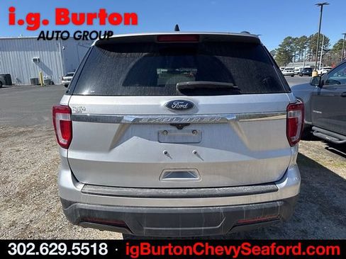 Used 2018 Ford Explorer Base image 5