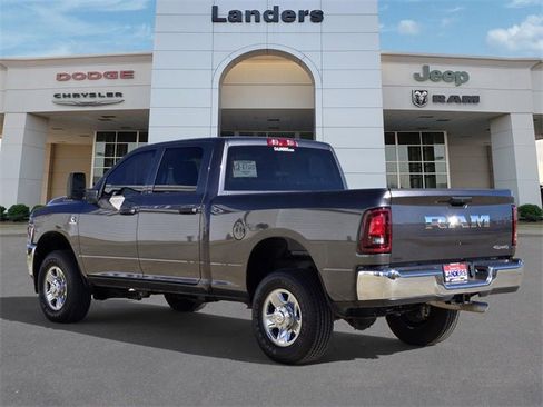 Used 2025 RAM 2500 Tradesman w/ Chrome Appearance Group image 4