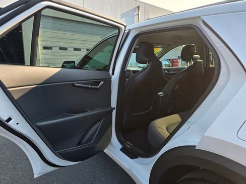 Certified 2026 Kia Niro LX FWD image 16