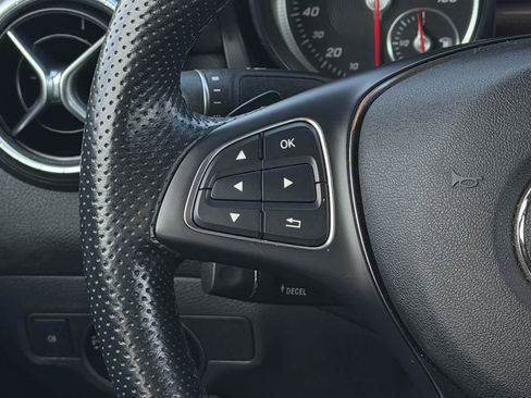 Used 2019 Mercedes-Benz CLA 250 image 17