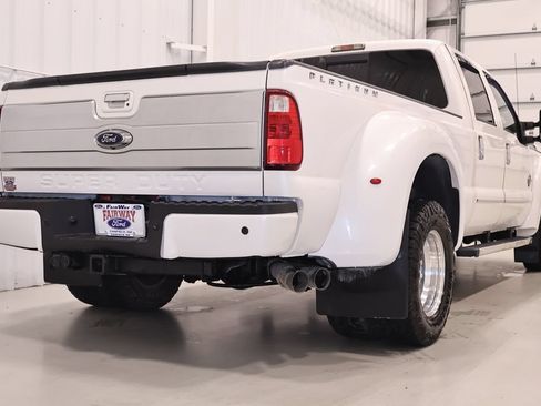 Used 2014 Ford F450 Platinum w/ Platinum Package AWD/4WD image 9