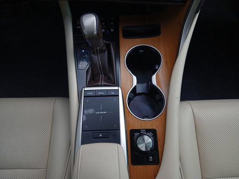 Used 2020 Lexus RX 350 FWD w/ Premium Package image 10