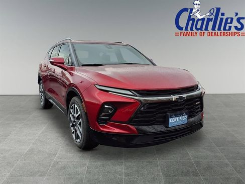 Used 2025 Chevrolet Blazer RS w/ Driver Confidence II Package image 3