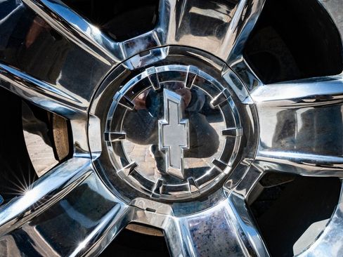 Used 2018 Chevrolet Silverado 1500 LTZ Z71 w/ LTZ Plus Package image 8