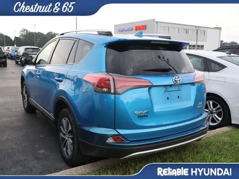 Used 2016 Toyota RAV4 XLE AWD/4WD image 15