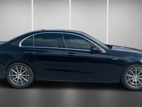 Used 2024 Mercedes-Benz C 43 AMG 4MATIC Sedan image 7