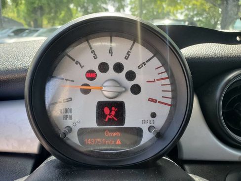 Used 2013 MINI Cooper Hardtop FWD image 11