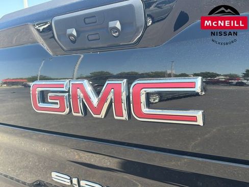 Used 2025 GMC Sierra 1500 Elevation w/ Elevation Premium Package AWD/4WD image 35