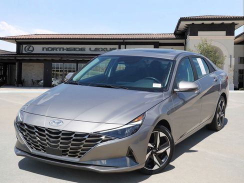 Used 2023 Hyundai Elantra Limited w/ Cargo Package FWD image 1