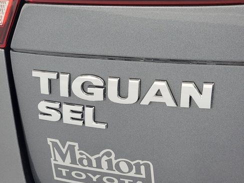 Used 2019 Volkswagen Tiguan SEL image 11