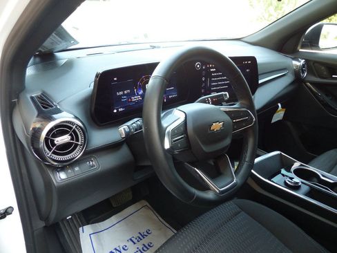Used 2026 Chevrolet Equinox LT FWD image 20