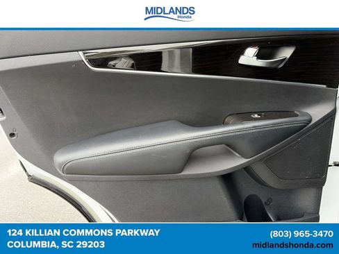 Used 2019 Kia Sorento FWD image 10