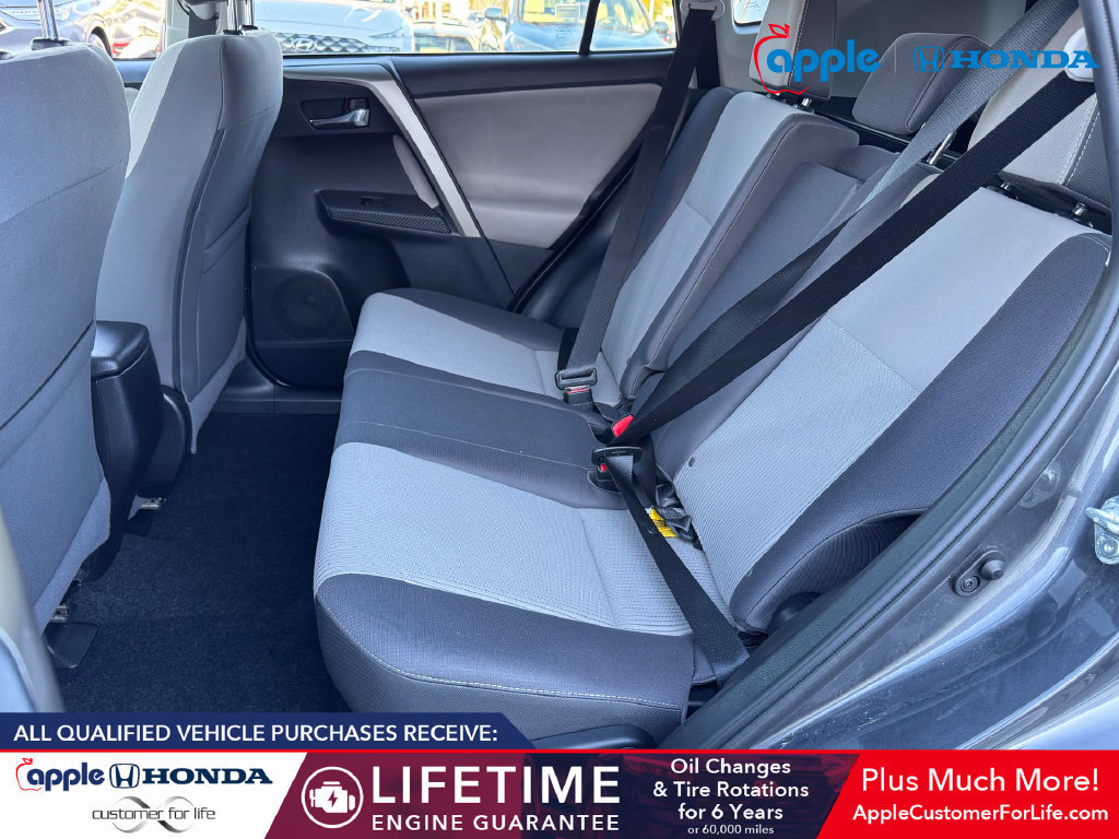 Used 2014 Toyota RAV4 XLE AWD/4WD image 19