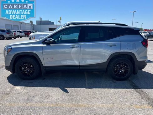 Used 2023 GMC Terrain AT4 image 4