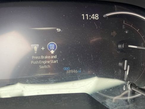 Used 2024 Toyota RAV4 Adventure image 13