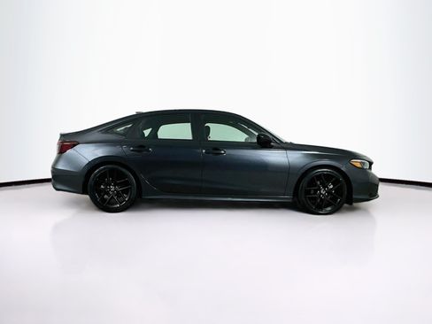 Used 2025 Honda Civic Sport image 10