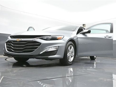Used 2024 Chevrolet Malibu LT image 50
