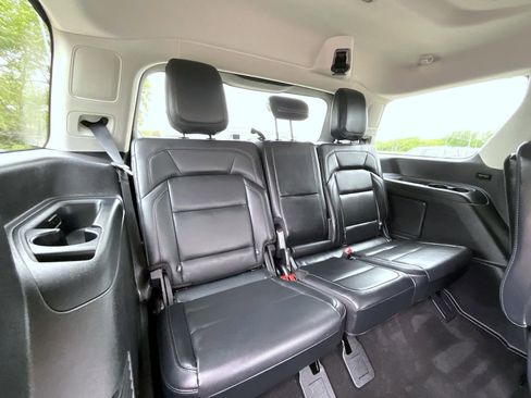 Used 2025 Lincoln Navigator Reserve AWD/4WD image 22