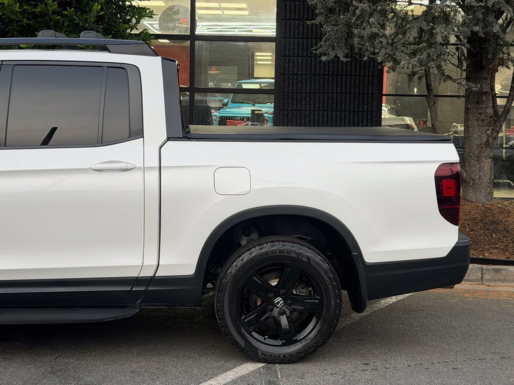Used 2023 Honda Ridgeline Black Edition image 11