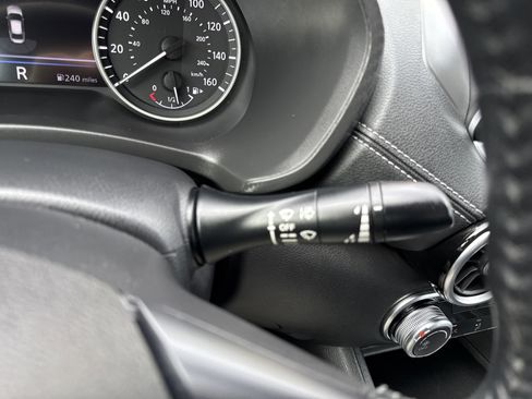 Used 2022 Nissan Sentra SV image 26