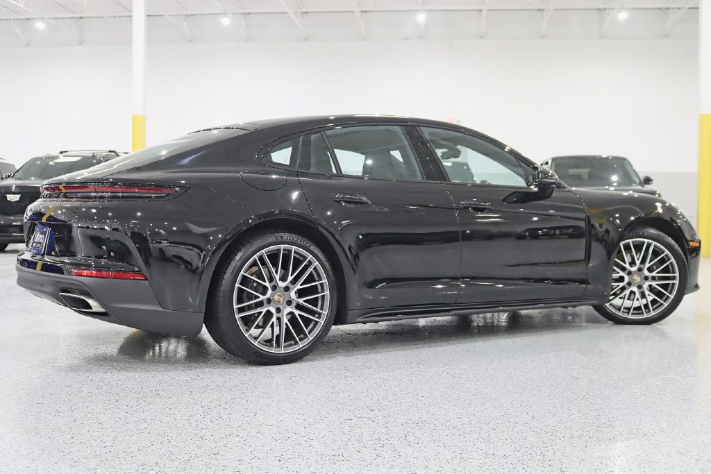 Used 2025 Porsche Panamera 4 AWD/4WD image 9