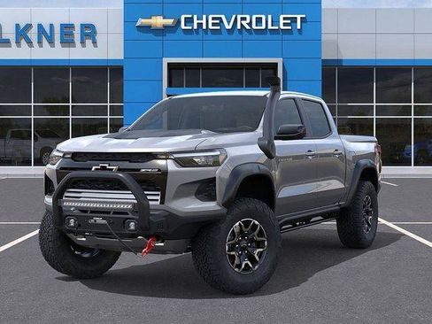 New 2025 Chevrolet Colorado ZR2 w/ Off-Road Front Bumper Package image 6