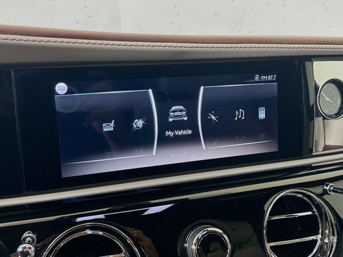 Certified 2024 Rolls-Royce Ghost Extended Wheelbase AWD/4WD image 14
