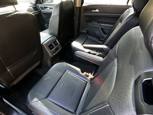 Used 2021 Volkswagen Atlas SE AWD/4WD image 16