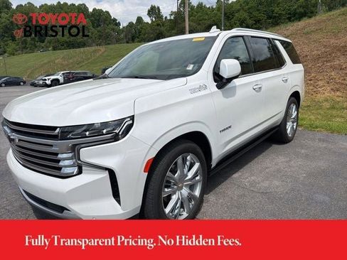 Used 2024 Chevrolet Tahoe High Country AWD/4WD image 3