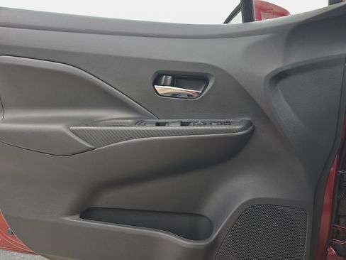 Used 2025 Nissan Versa SV w/ Trunk Package FWD image 23