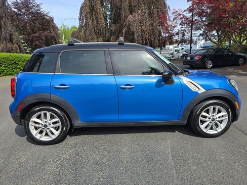 Used 2012 MINI Cooper Countryman FWD image 3
